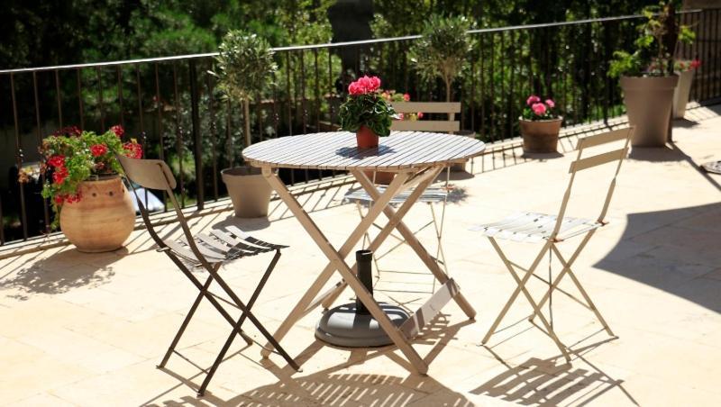 Mas D'Auzieres Bed & Breakfast Saint-Gilles  Exterior photo